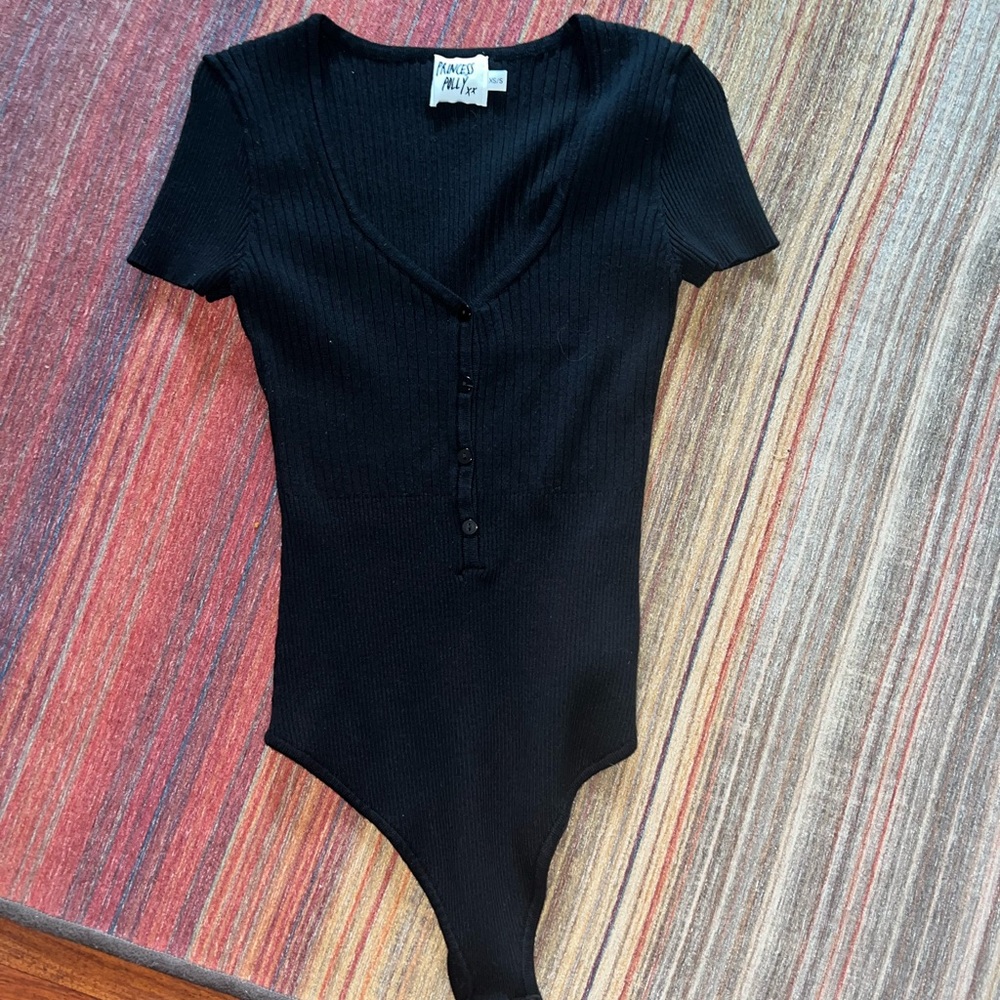 Black Half-Button Princess Polly Button Up Size XS/S